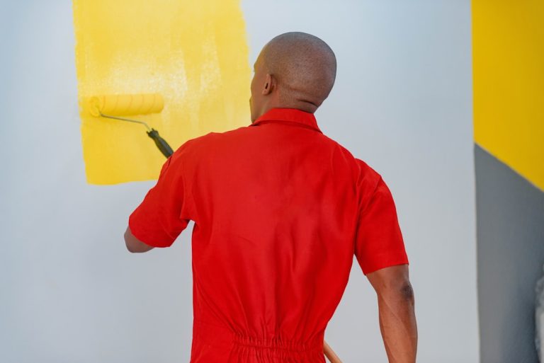 Calculer le coût d'une peinture intérieure pas à pas