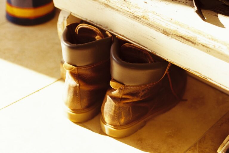 Comment bien ranger vos chaussures chez vous avec IKEA ?
