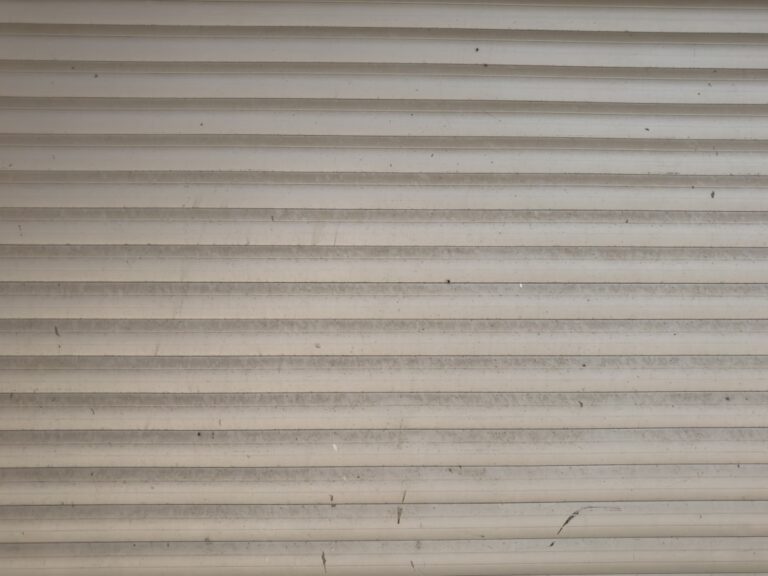 Quel prix au m² pour peindre un plafond ?