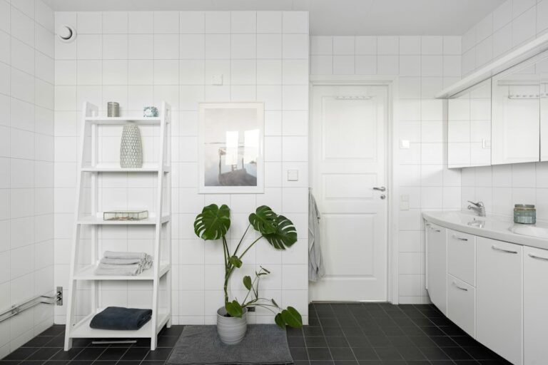 Quel rangement salle de bain Ikea choisir en 2026 ?